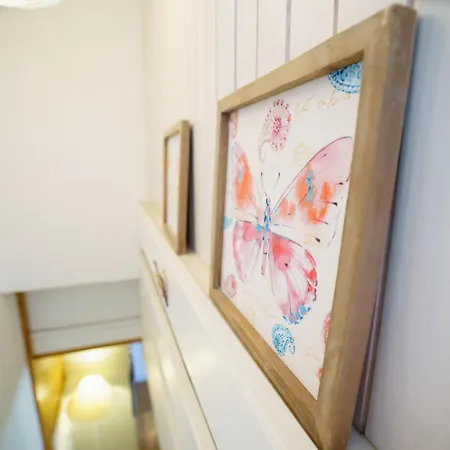 L'escale Des Copains